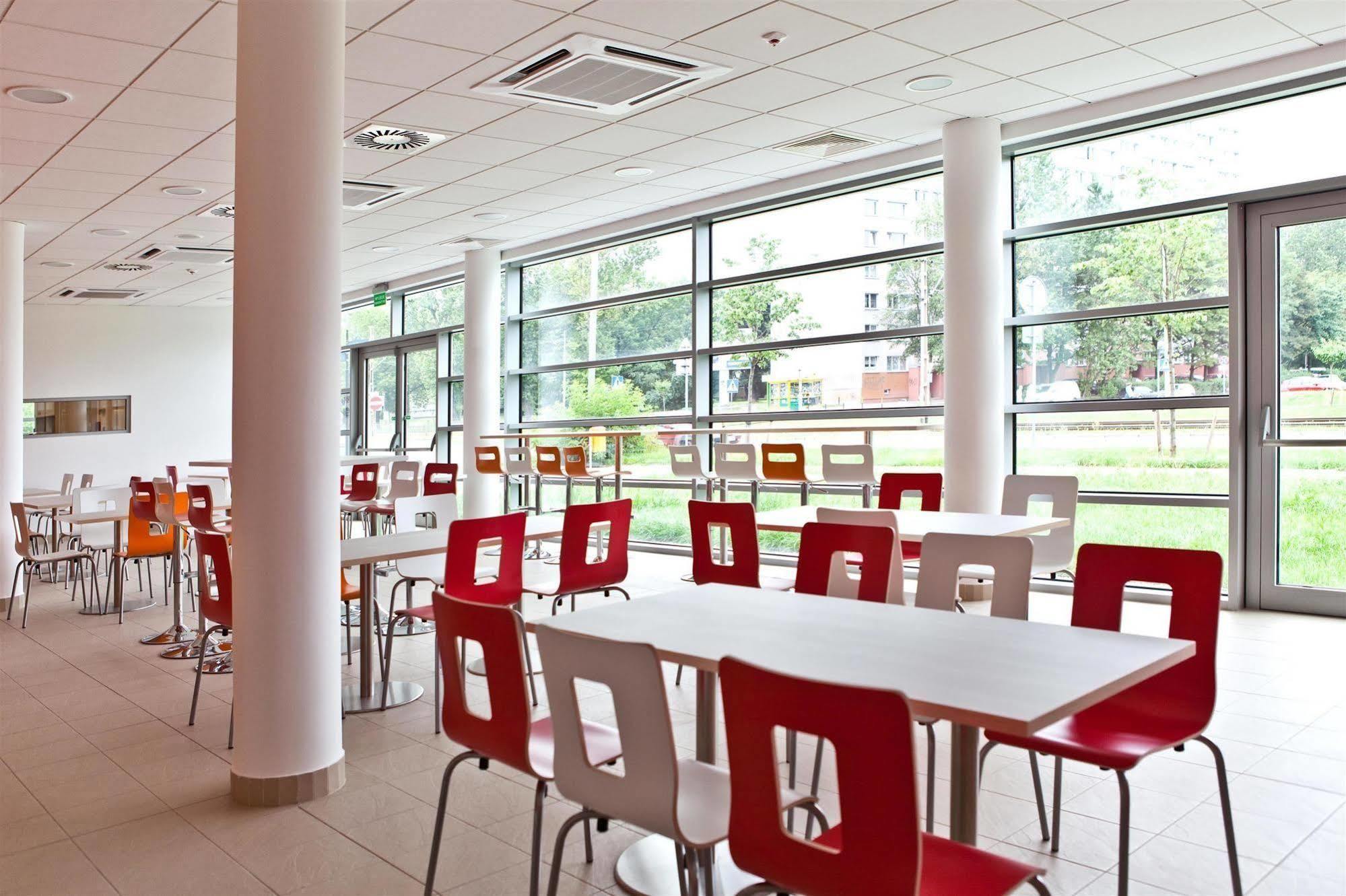 Premiere Classe Wroclaw Centrum Экстерьер фото